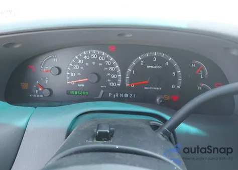 2000 Ford F-150 Lariat/Work Series/Xl/Xlt z USA, uszkodzony, nr VIN 1FTRX17W9YKA01828